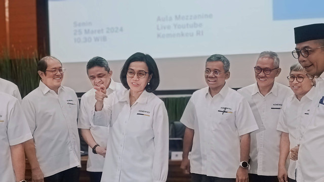 Menteri Keuangan Sri Mulyani dalam konferensi pers APBN KiTa di kantornya, Senin (25/3). Foto: Ave Airiza Gunanto/kumparan