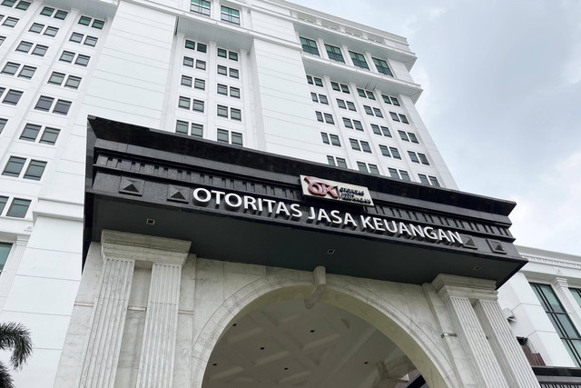 Gedung Otoritas Jasa Keuangan (OJK). Foto: Ghinaa Rahmatika/kumparan