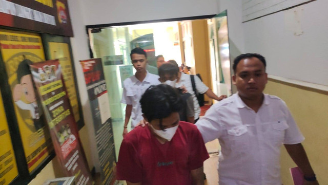 Calo tiket di Pelabuhan Merak ditangkap polisi. Foto: Dok. Istimewa