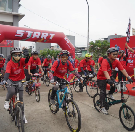 Gowes bareng KCI dan B2W Indonesia. Foto: Instagram