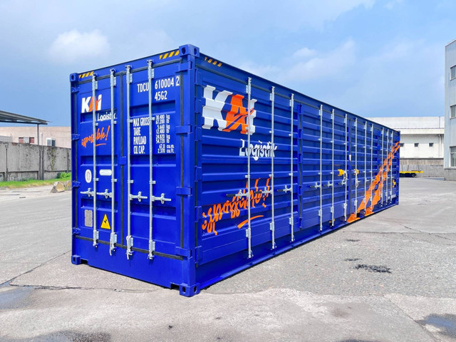 Layanan angkutan kontainer KAI Logistik. Foto: KAI Logistik