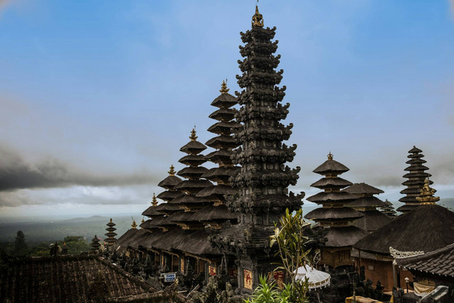 Pura Blanjong. Foto hanya ilustrasi, bukan tempat sebenarnya. Sumber: Unsplash/andrey bond