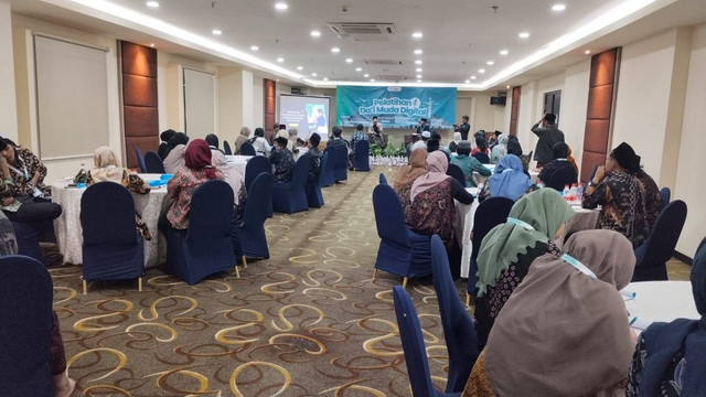 Pelatihan dai muda yang diselenggarakan Masjid Nasional Al-Akbar Surabaya. Foto: Humas MAS