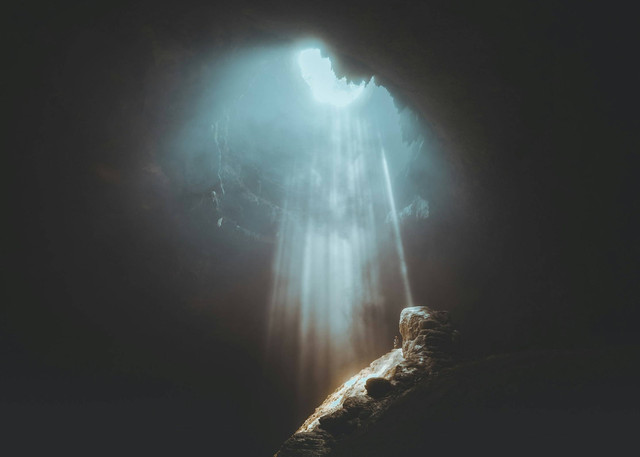 Sejarah Goa Jamblang Gunungkidul. Foto hanya ilustrasi, bukan gambar sebenarnya. Sumber: Unsplash/ Iswanto Arif.