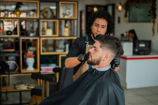 Ilustrasi Rekomendasi Barbershop Di Yogyakarta 2024, Foto: Unsplash/Mario Arango.