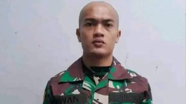 Foto casis TNI AL bernama Iwan asal Nias yang diedit Serda AAM untuk mengelabui keluarga korban. Foto: Dok. Istimewa