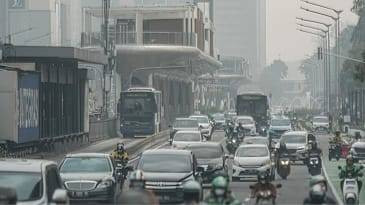 Ilustrasi polusi udara di Jakarta (sumber: https://www.shutterstock.com/id/image-photo/jakarta-indonesiamay-2023pollution-haze-envelops-selamat-2299162725)
