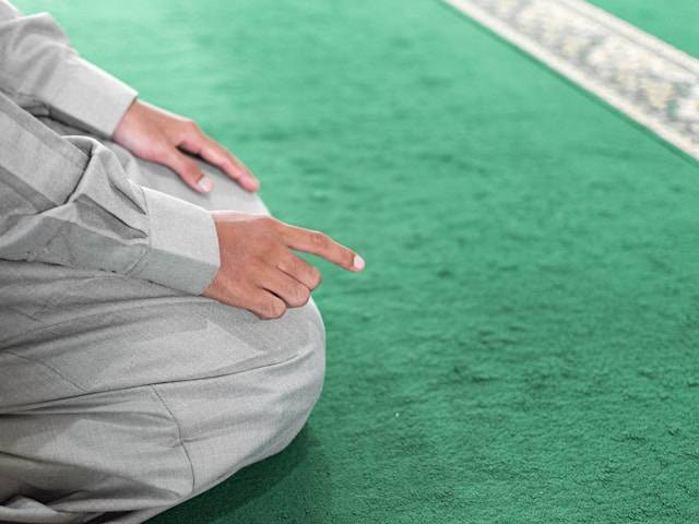 Bacaan Niat Sholat Ashar Sendiri. Sumber Foto: Unsplash.com/Masjid Pogung Dalangan