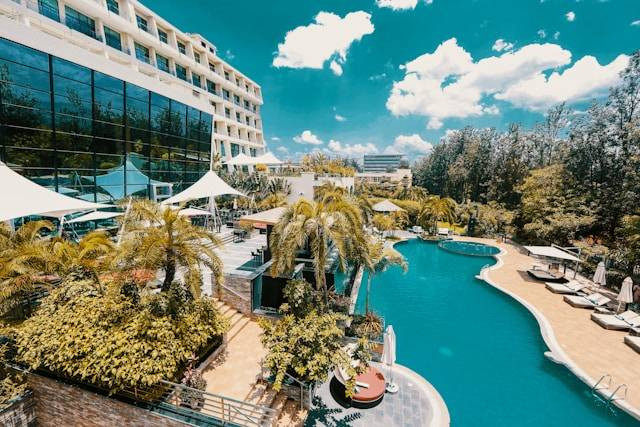 Hotel termahal di Jogja. Fot hanyalah ilustrasi, bukan tempat yang sebenarnya. Sumber: Unsplash/Reagan M.