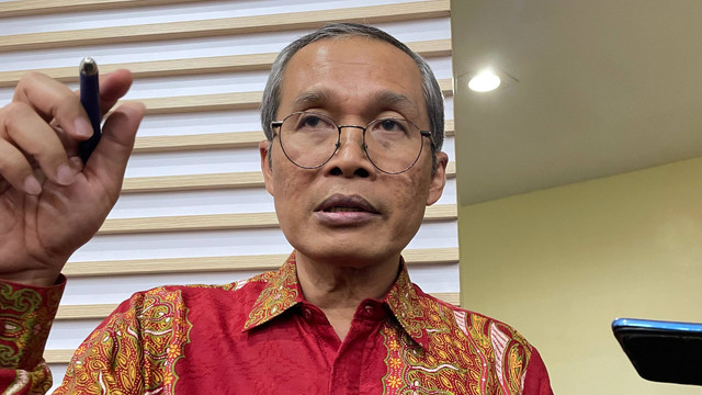 Wakil Ketua KPK, Alexander Marwata, saat ditemui wartawan di ruang konferensi pers Gedung KPK, Jakarta, Selasa (2/4/2024). Foto: Fadhil Pramudya/kumparan