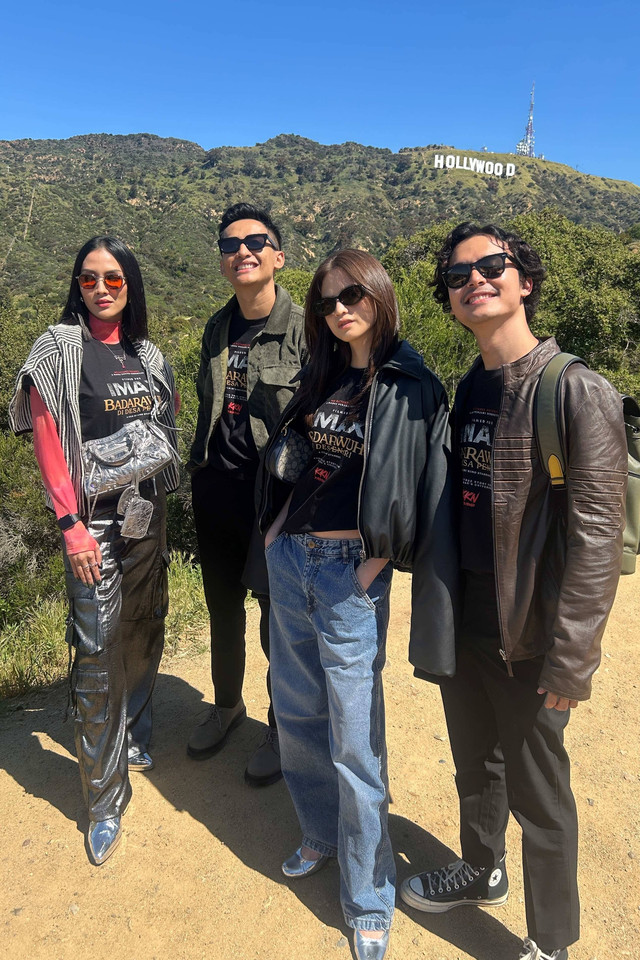 Cast film Badarawuhi Di Desa Penari di Los Angeles, Rabu (3/4/2024) Foto: Caroline Pramantie/kumparan