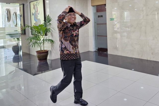 Mensesneg Pratikno sebelum acara pelantikan, Jakarta, Rabu (3/4/2024). Foto: Nadia Riso/kumparan