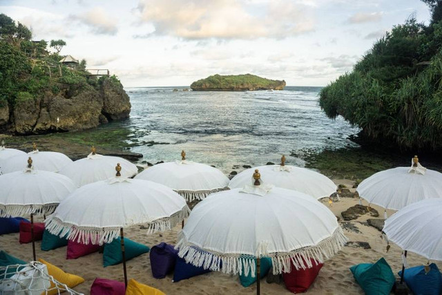De Slili Beach Cafe & Bar Foto: Dok. Istimewa