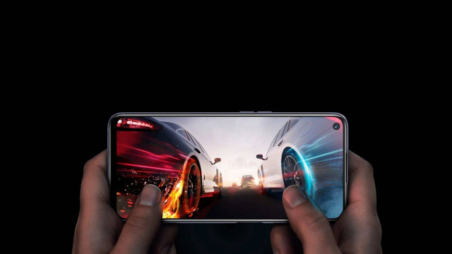 Ilustrasi HP Samsung layar AMOLED. Foto: Smartprix 
