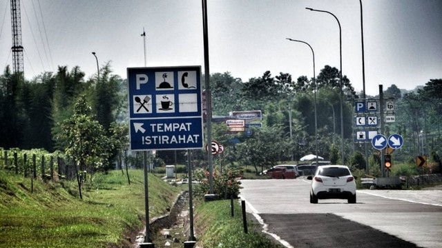 Ilustrasi rest area Foto: Aditia Noviansyah/kumparan