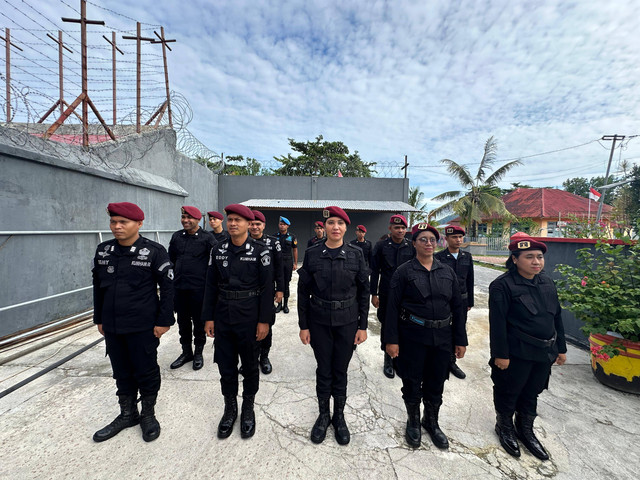 Lapas Saparua Gelar Apel Siaga Berantas Halinar
 (1)
