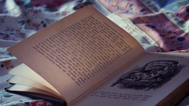 Cerita motivasi kerja. Sumber: Pexels / Suzy Hazelwood