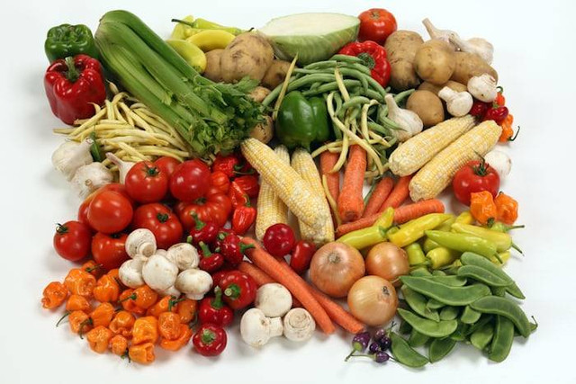 Ilustrasi Contoh Makanan Awetan Nabati. Sumber: unsplash.com/ Randy Fath