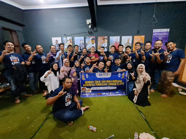 Pembagian Takjil dan Buka Bersama TDA Tulungagung Rayakan Milad ke-4