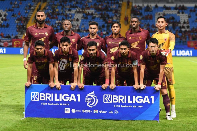 PSM Makassar dalam sebuah laga di putaran kedua reguler series Liga 1 2023/24. Foto: ligaindonesiabaru.com