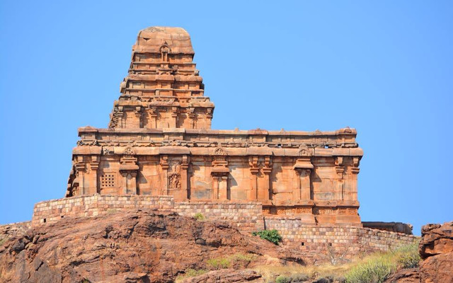 Ilustrasi runtuhnya kerajaan majapahit. Sumber: Abhinandan J. Patil/pexels.com