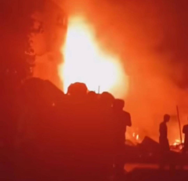 Suasana kebakaran di Puncak Sekuning, Lorok Pakjo Palembang, Foto : Istimewa