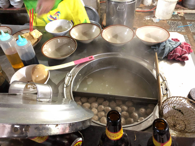 Keramaian Bakso Widuri. Foto: Andreas Ricky Febrian/kumparan