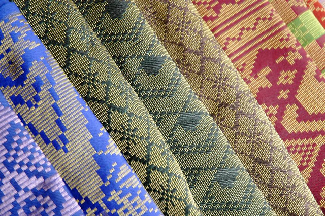Ilustrasi kain songket Foto: Shutterstock
