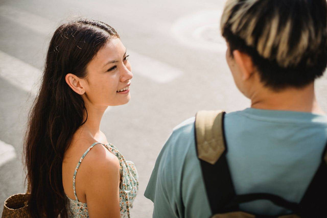 Ilustrasi contoh cerpen remaja romantis. Sumber: pexels.com