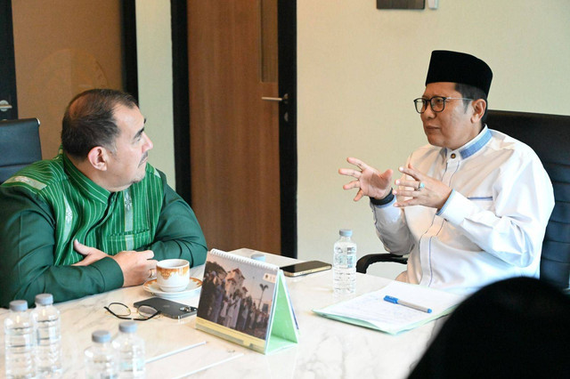 Pendeta Gilbert menemui MUI dan meminta maaf. Foto: Dok. MUI