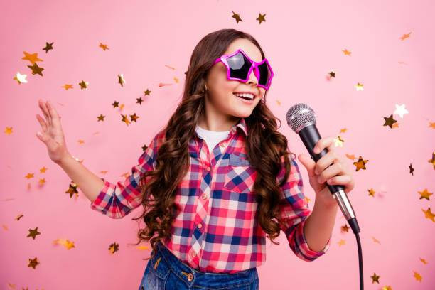 Ilustrasi Jelaskan Perbedaan Gaya Bernyanyi Jenis Lagu Pop Dangdut Rock Dan Jazz, Foto: Unsplash/Deagreez.