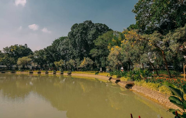Wisata dekat The Papandayan Hotel Bandung. Foto hanyalah ilustrasi bukan tempat sebenarnya. Sumber: Unsplash/Ega Pamungkas