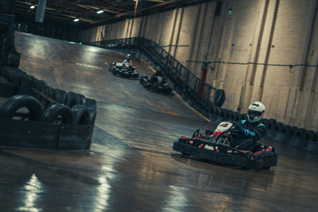 Barcode Gokart MOI. Foto hanya ilustrasi, bukan tempat sebenarnya. Sumber: Unsplash/Josh Fincher