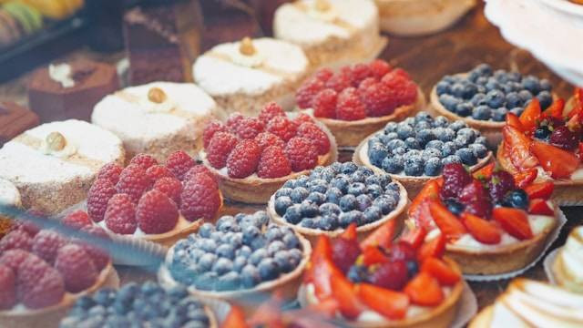 Rekomendasi Dessert Bandung Viral. Foto hanya ilustrasi, bukan tempat yang sebenarnya. Sumber foto: Unsplash/Natalia