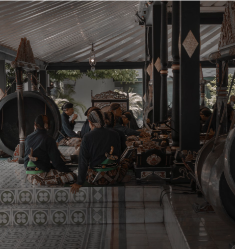 ilustrasi amanat tembang pocung, Photo by Reidika Haris on Unsplash