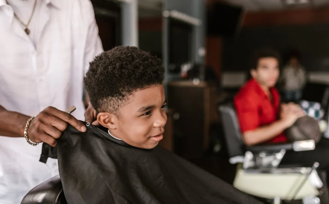 Barbershop di tsm bandung. Foto hanya ilustrasi, bukan tempat sebenarnya. Sumber: Pexels/RDNE Stock Project