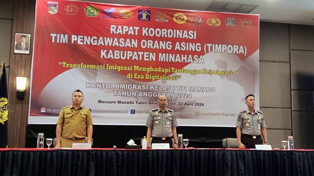 Pembukaan kegiatan Rapat Koordinasi Tim Pengawasan Orang Asing di Kabupaten Minahasa, yang diselenggarakan Kantor Imigrasi Manado.