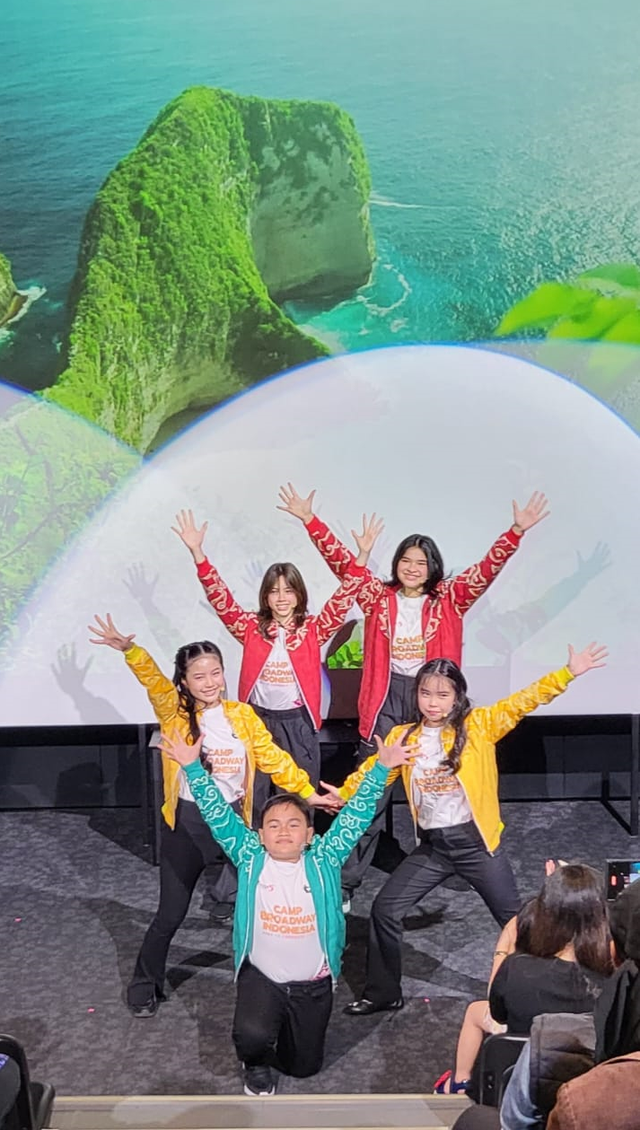 London Abigail Dimitri bergabung Camp Broadway Indonesia. Foto: Istimewa