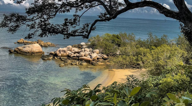 Tempat wisata di Kepulauan Riau. Foto hanyalah ilustrasi bukan tempat sebenarnya. Sumber: Unsplash/D J