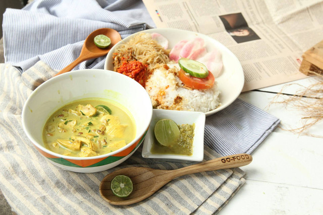 Soto Ambengan di Jakarta. Foto Hanya Ilustrasi, Bukan Tempat Sebenarnya. Sumber Unsplash Rafly Alfaridzy