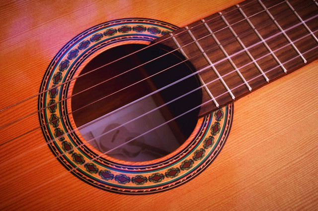 Ilustrasi untuk Musik Tradisional yang Liriknya Bernapaskan Islam dan Sering Digunakan Juga Sebagai Media Dakwah di Daerah Riau disebut. Sumber: Unsplash/Tormius