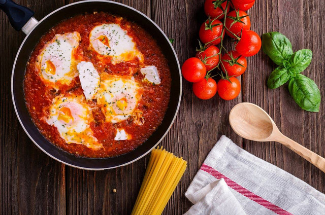 Kuliner Kebon Jeruk. Foto hanya ilustrasi, bukan yang sebenarnya. Sumber: Pexels/Dana Tentis