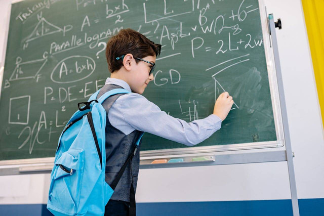 Ilustrasi Contoh Soal PAT Matematika Kelas 6 Semester 2. Sumber: pexels.com