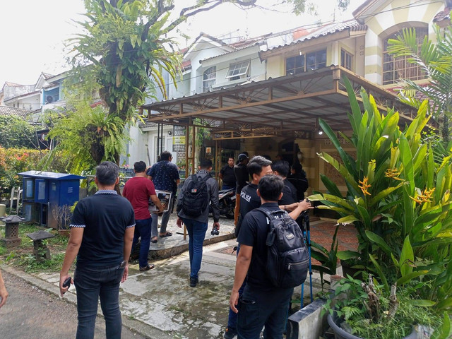 Direktorat Reserse Narkoba Polda Metro Jaya mengungkap kasus penyalahgunaan narkotika home industry tembakau sintetis di perumahan elite di kawasan Sentul, Kabupaten Bogor. Foto: Dok. Istimewa