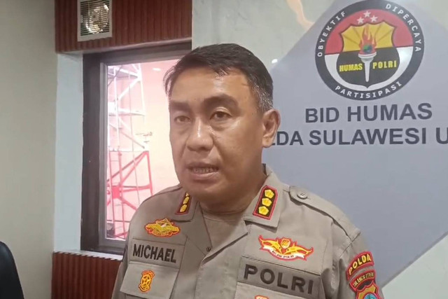 Kabid Humas Polda Sulut Kombes Pol Michael Irwan Thamsil.  Foto: Dok. Manado Bacirita