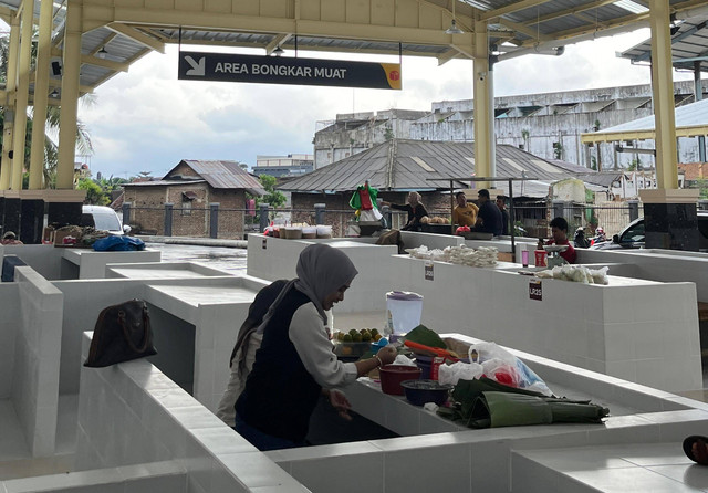 Pasar Raya Lebak Budi. | Foto: Lampung Geh 