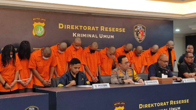 Pers rilis kasus judi online di Polda Metro Jaya, Selasa (30/4/2024). Foto: Rachmadi Rasyad/kumparan