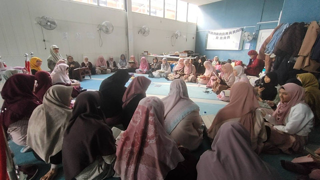 150 WNI yang tinggal di Jerman dan sekitarnya mengikuti Quran Camp di Hannover, Jerman pada Sabtu dan Ahad 27-28 April 2024. Foto: Dokumentasi Pribadi