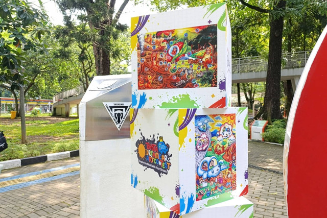 Pameran Toyota Dream Car Art Contest (TDCAC) ke-17 di Taman Lalu Lintas, Bandung, Jawa Barat pada Kamis (2/5/2024). Foto: Fitra Andrianto/kumparan