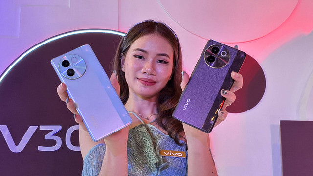 Vivo V30e.  Foto: Habib Allbi Ferdian/kumparan